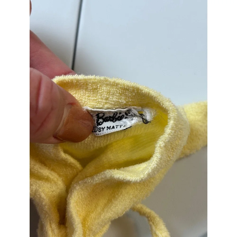 Vintage Barbie #988 Singing in the Shower 1961 Bath Robe Accessories Mattel